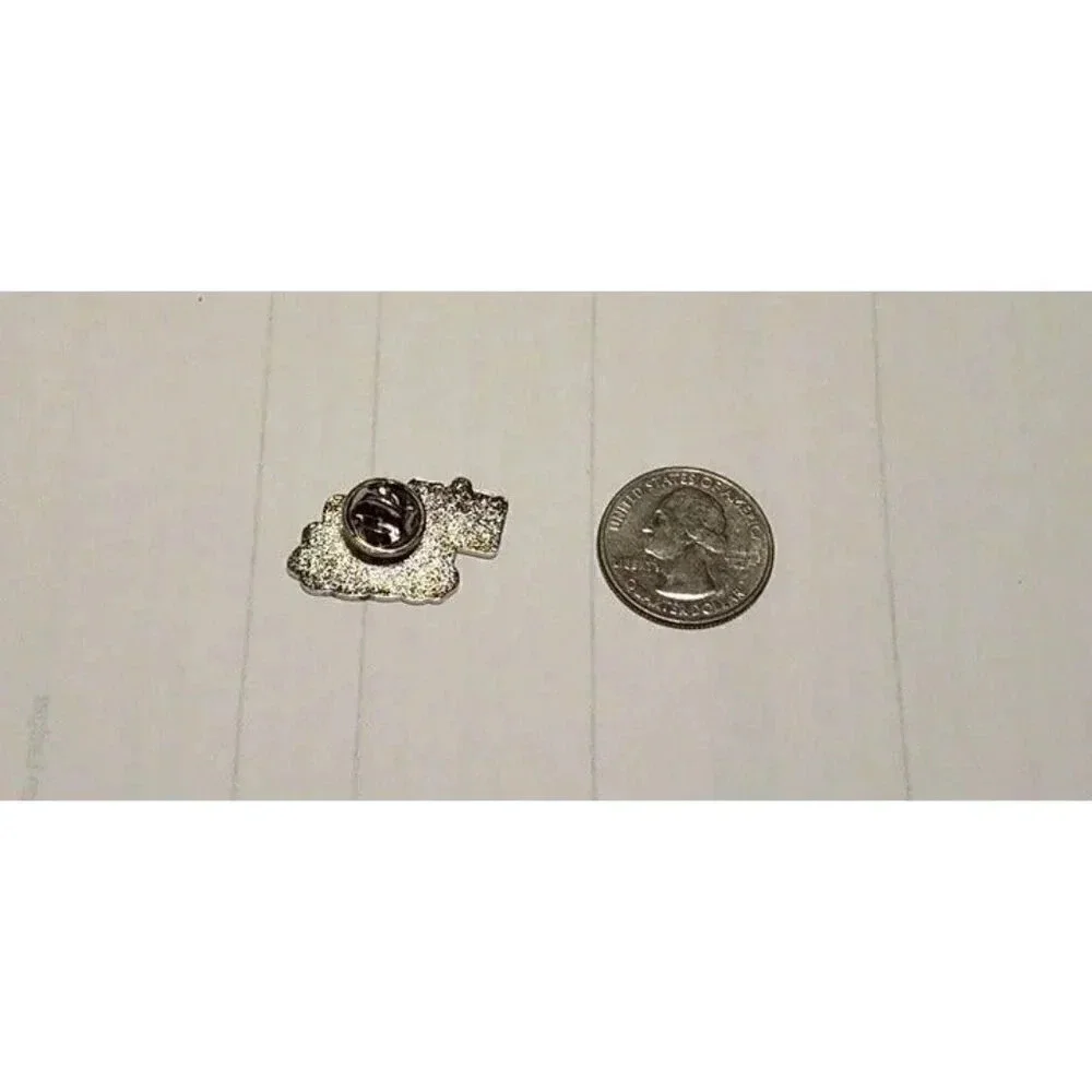 Snom Effort: 'Doing My Best' Pokémon Enamel Pin - Adorable Collectible - Picture 4 of 4